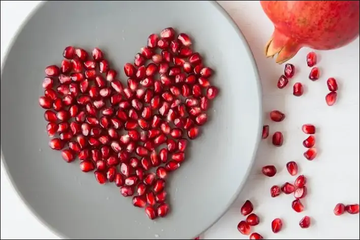 Benefits of pomegranate peel 2022 rth y 11 - فوائد قشرة الرمان